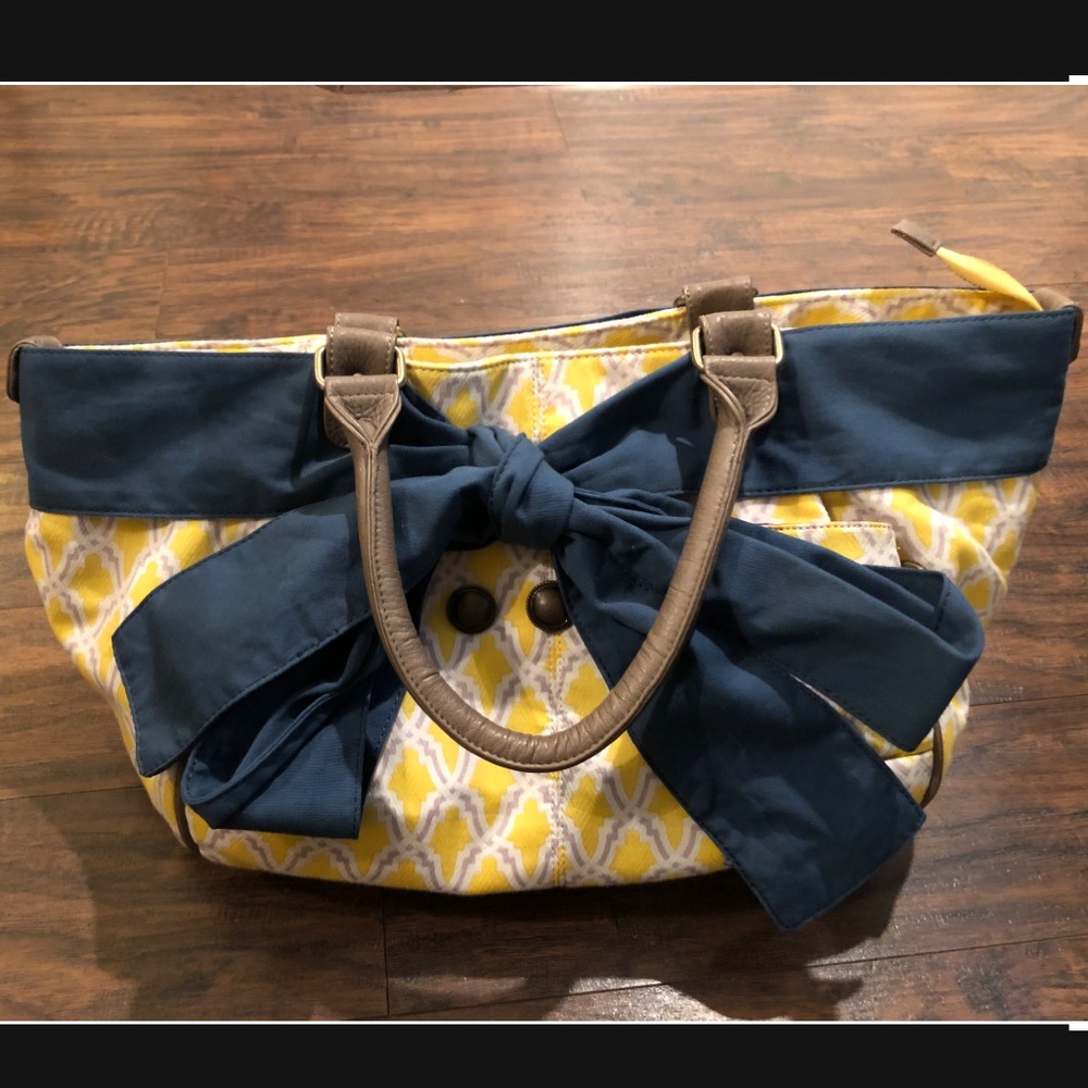 Purse - Picture 2 of 9